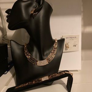 3 piece jewelry set - necklace, earrings, bracelet